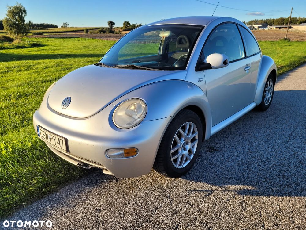 Volkswagen New Beetle 2.0 - 1