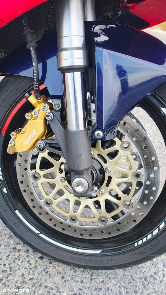 Honda CBR - 9