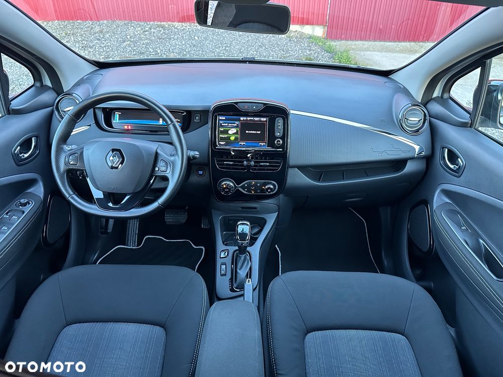 Renault Zoe - 8