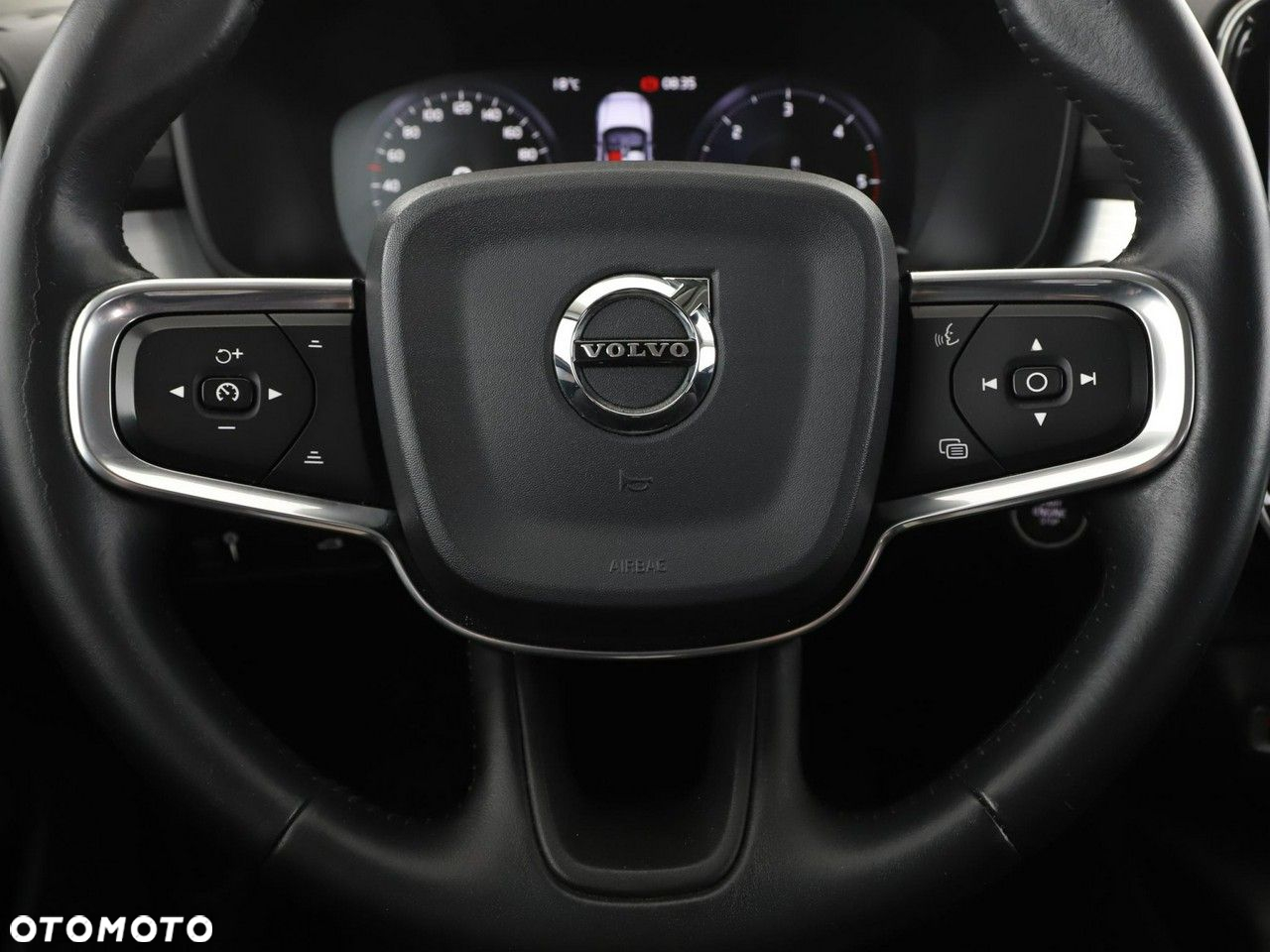 Volvo XC 40 D3 AWD Momentum - 21