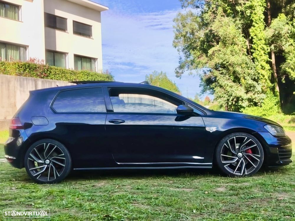 VW Golf 2.0 TDI GTD DSG - 26