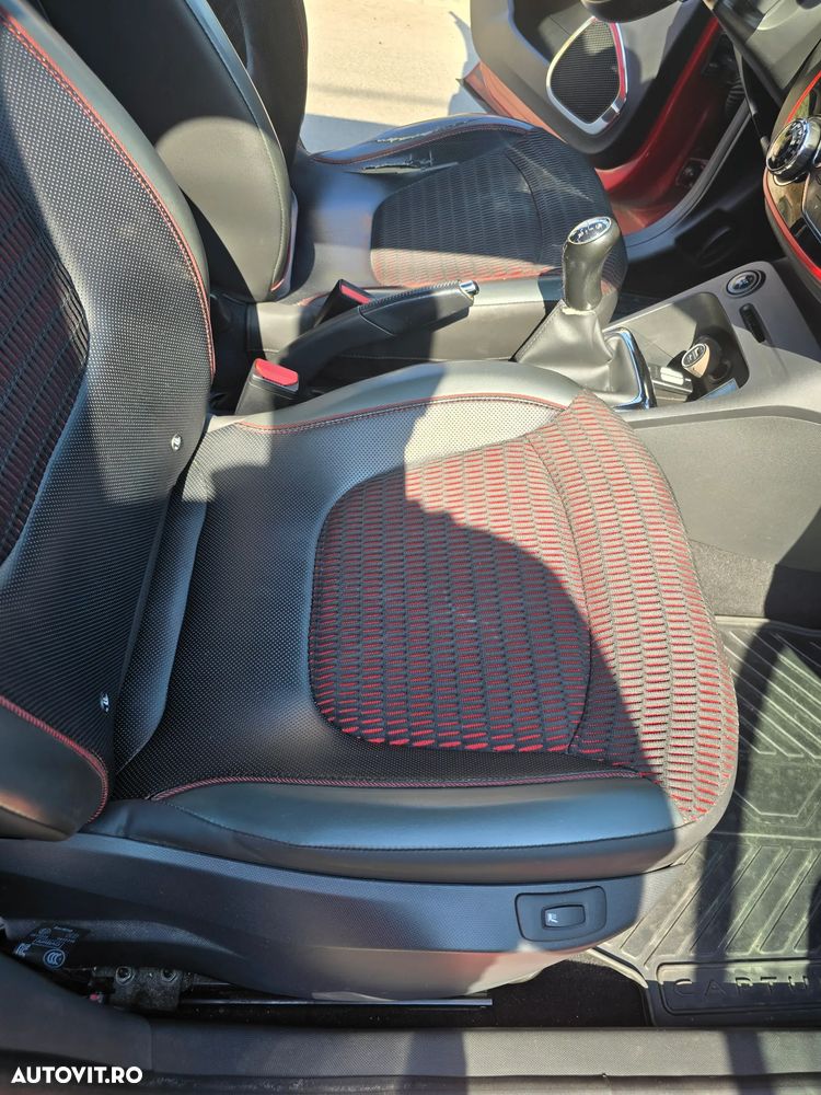 RENAULT Captur 2015 — imagine 13