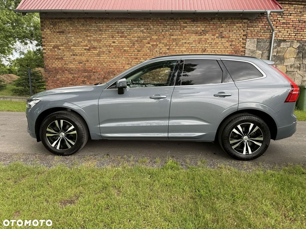 Volvo XC 60 B4 D Geartronic Momentum Pro - 27