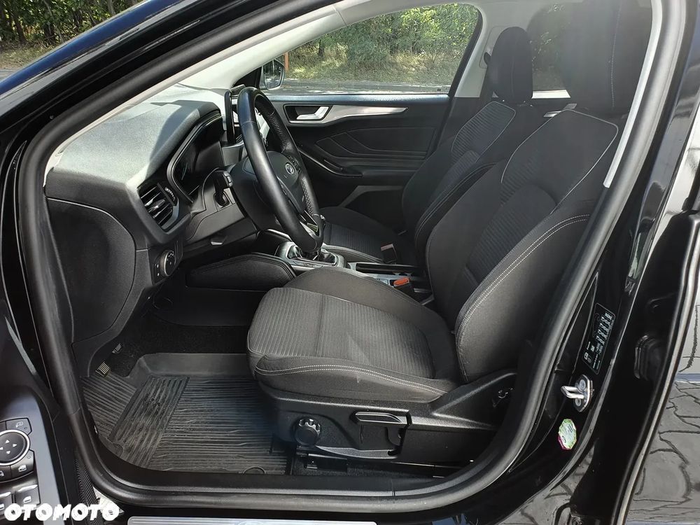 Ford Focus 1.5 EcoBoost Titanium ASS - 16