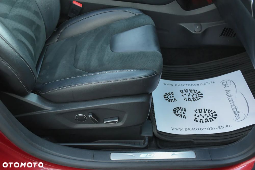 Ford Edge 2.0 TDCi Bi-Turbo 4x4 ST-LINE - 26