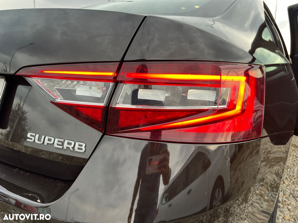 Skoda Superb 1.8 TSI DSG Style - 25