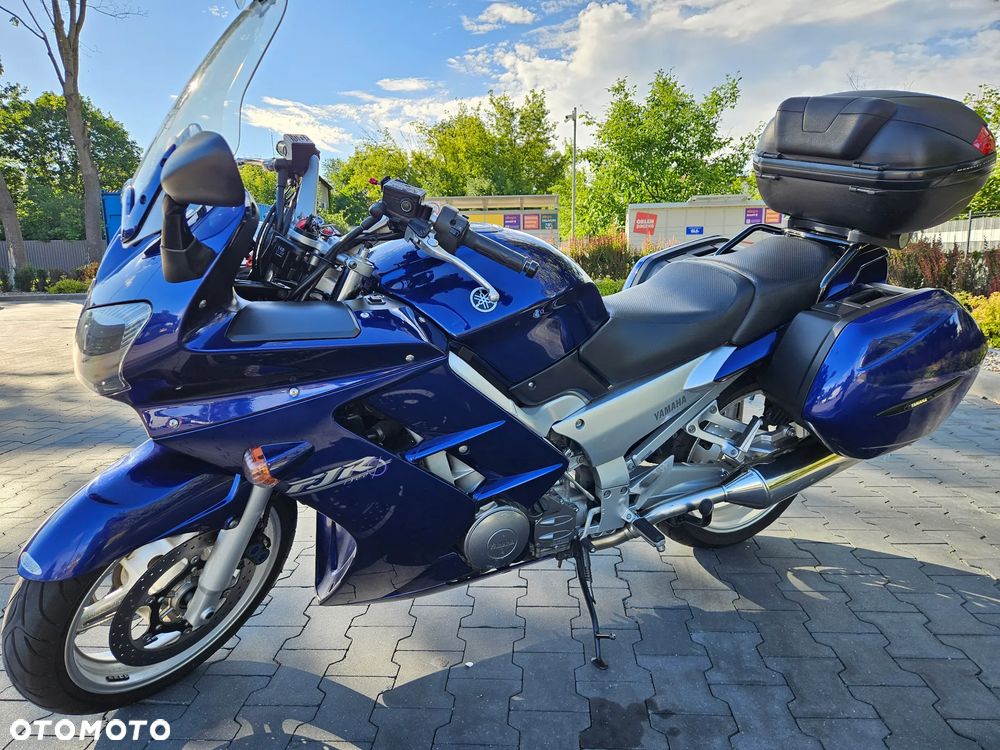 Yamaha FJR - 2