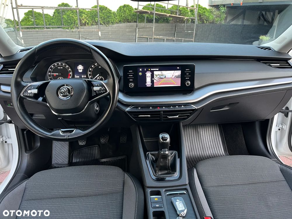 Skoda Octavia 2.0 TDI Ambition - 11