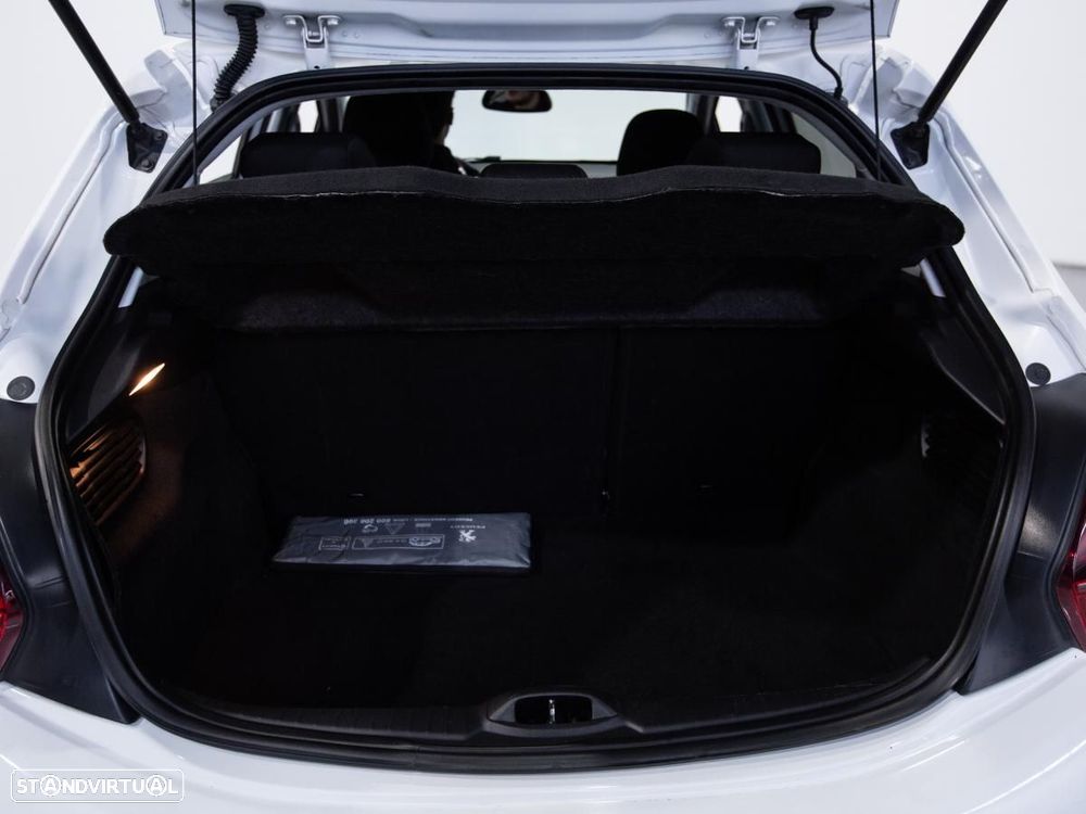 Peugeot 208 1.2 PureTech Allure - 12