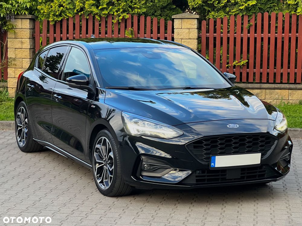 Ford Focus 1.5 EcoBoost ST-Line - 13