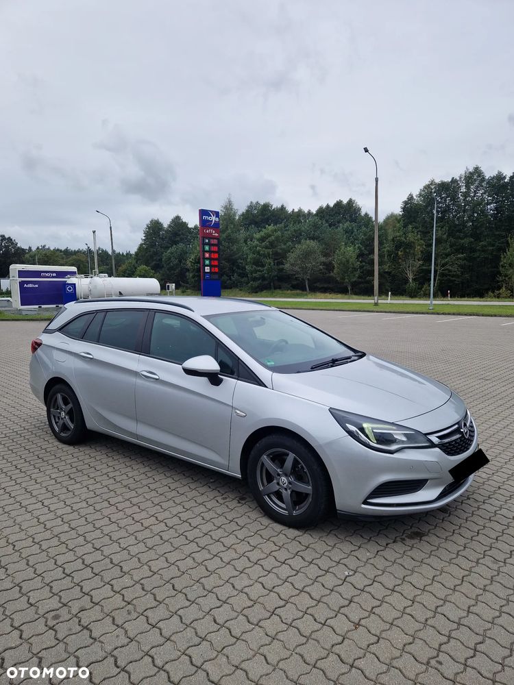 Opel Astra 1.6 CDTI Sport - 2