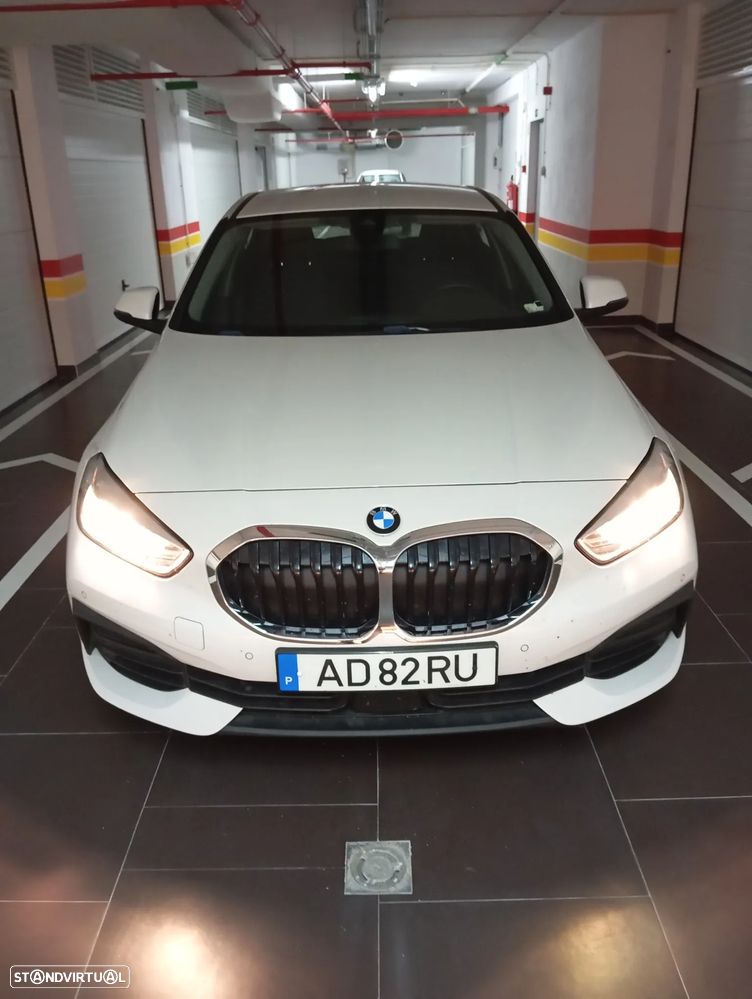 BMW 118 i Line Luxury Auto - 5