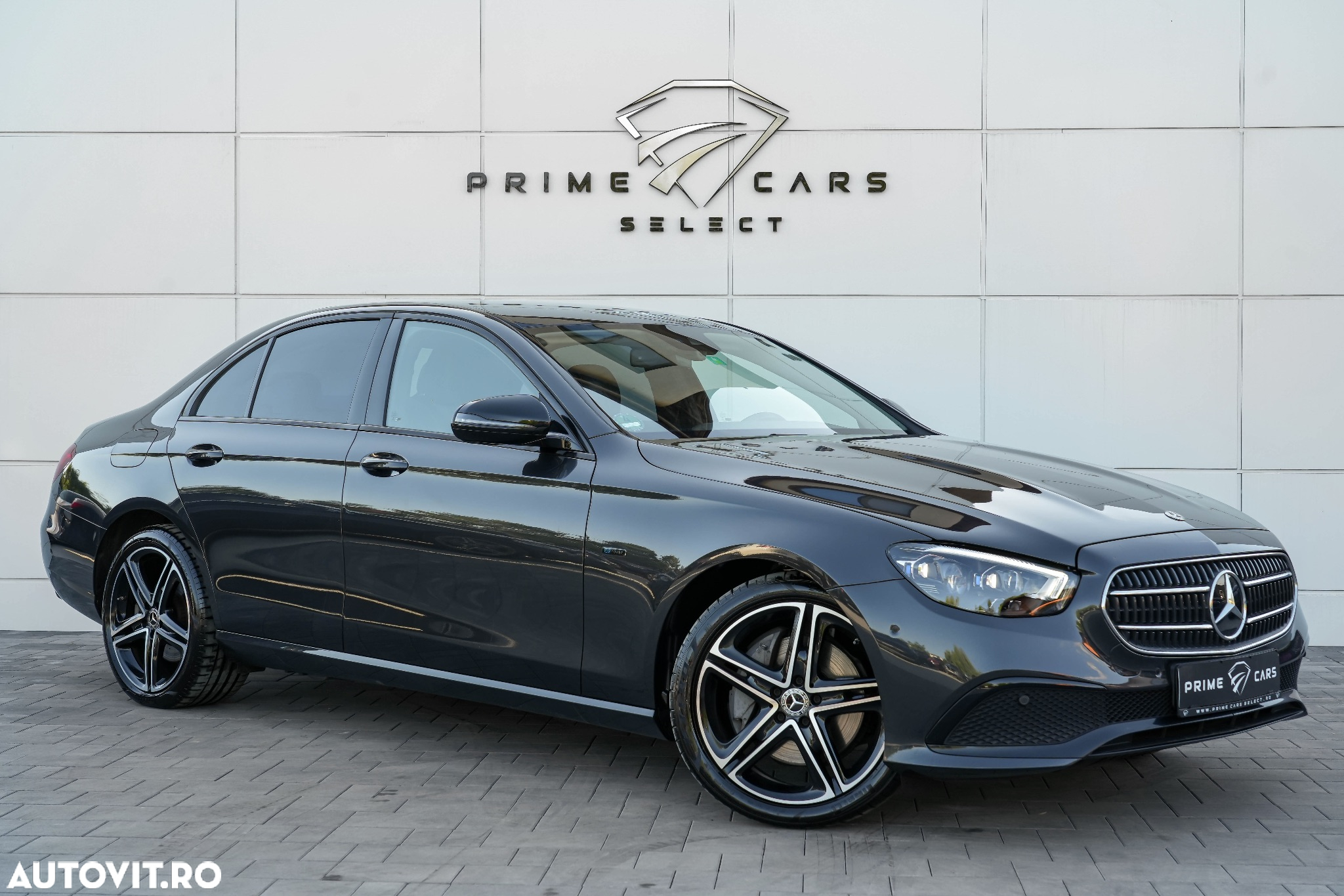 Mercedes-Benz E 300 de 9G-TRONIC Night Edition - 17