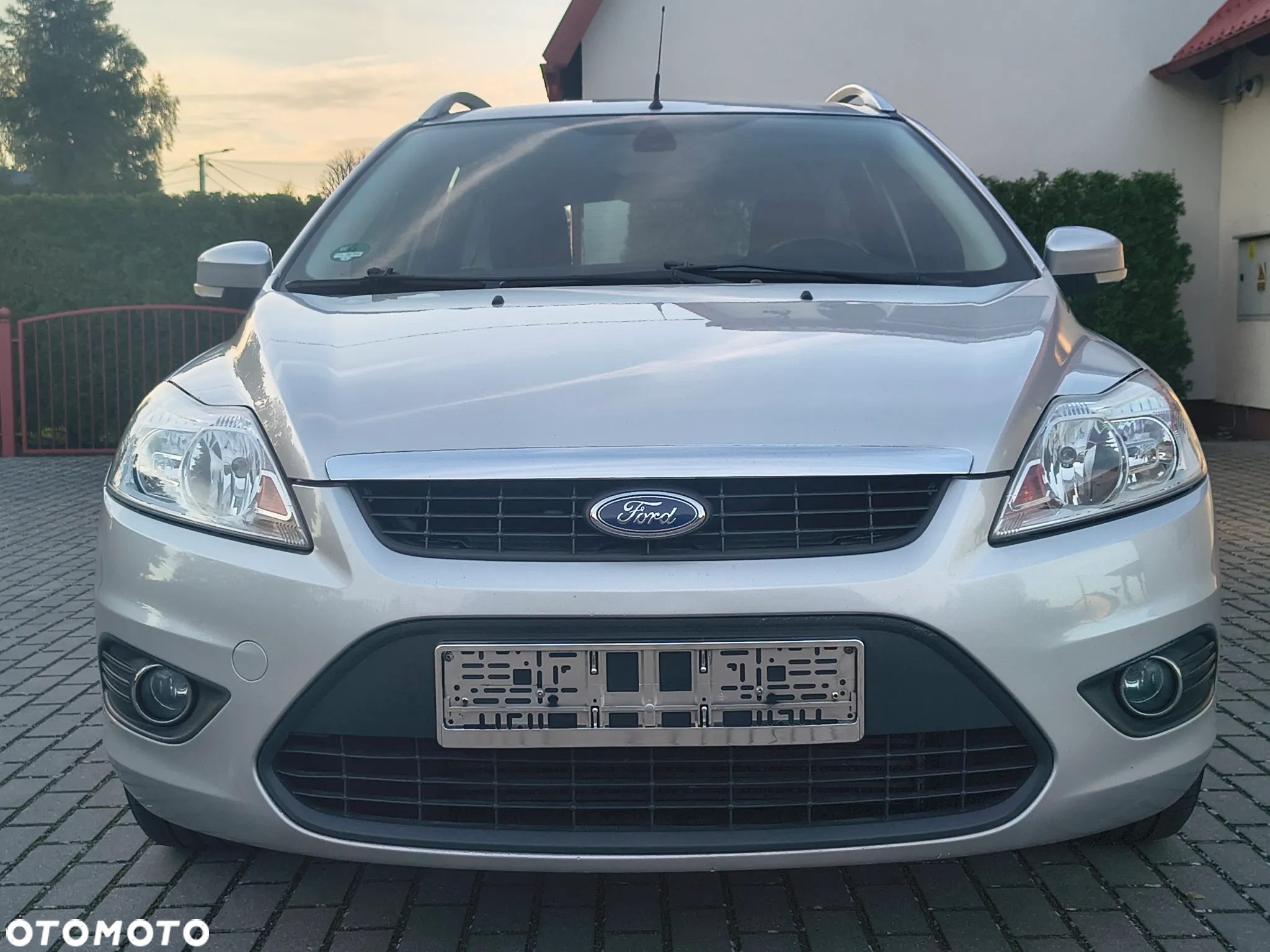 Ford Focus - 32
