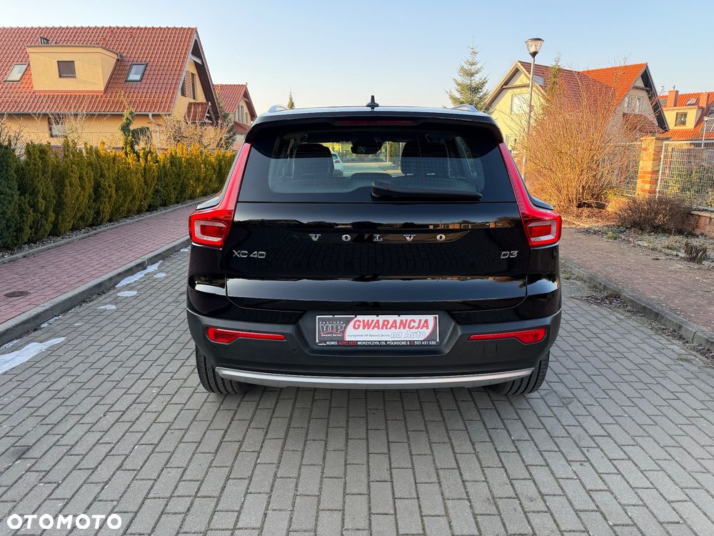 Volvo XC 40 D3 Momentum - 8