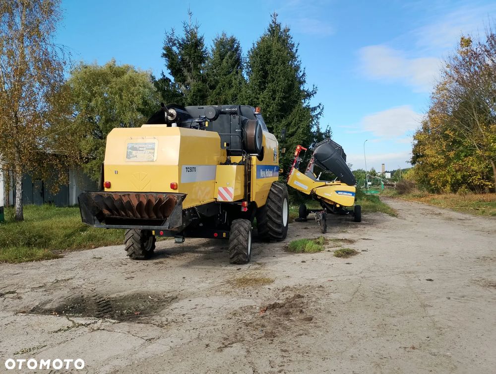 New Holland TC5070 - 4