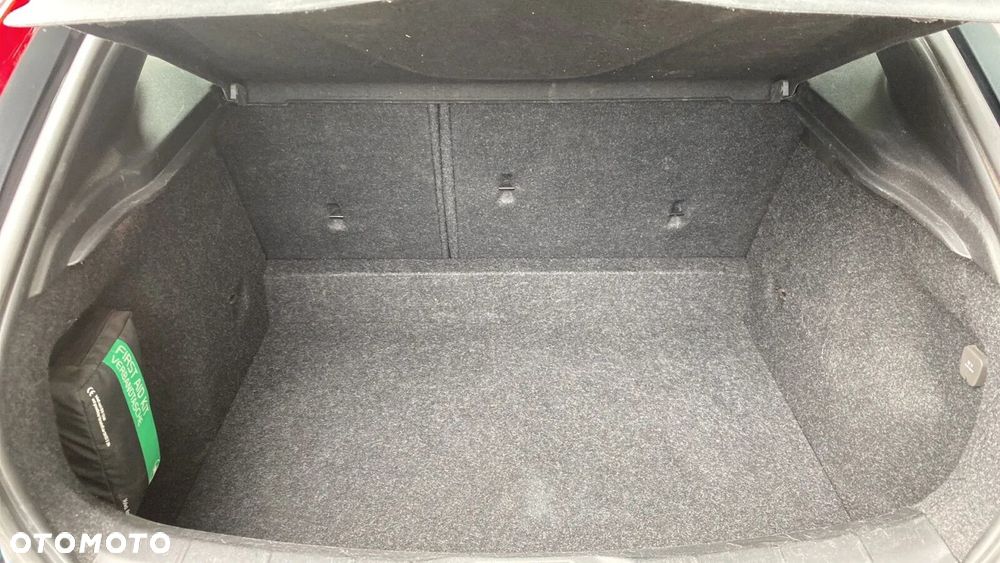 Volvo V40 - 26