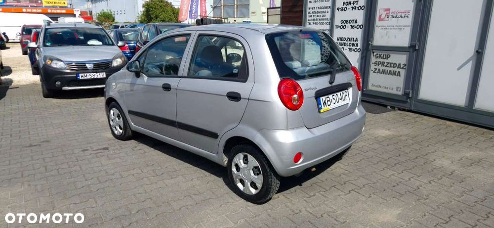 Chevrolet Spark - 2