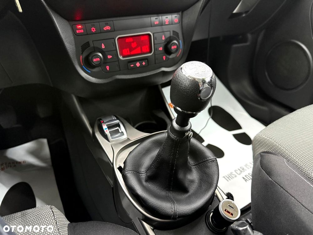 Alfa Romeo Mito 1.6 JTDM Turismo - 17