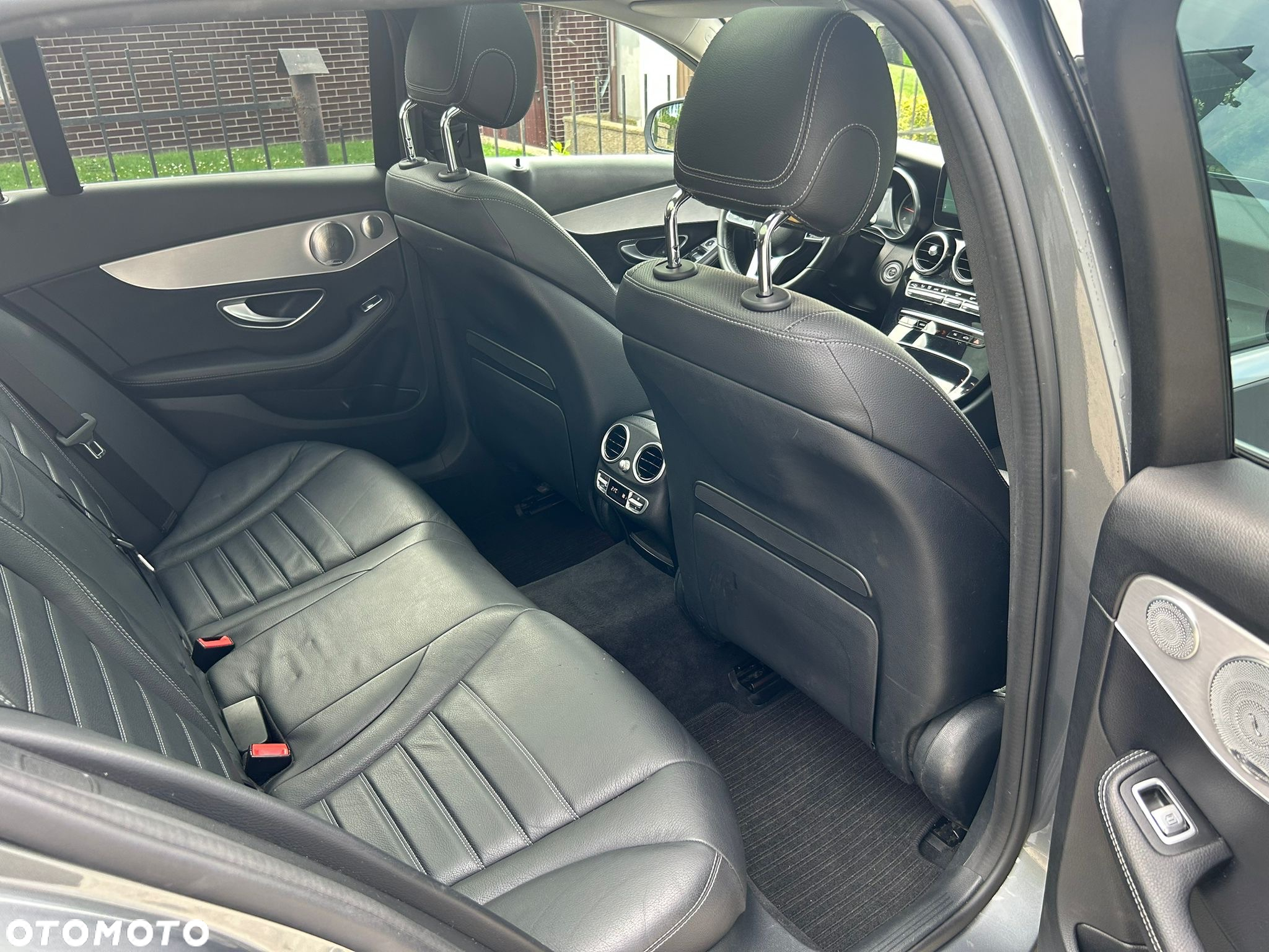 Mercedes-Benz Klasa C 220 d T 9G-TRONIC AMG Line - 19