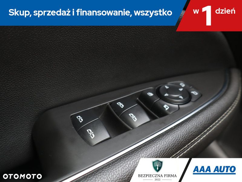 Opel Insignia - 17