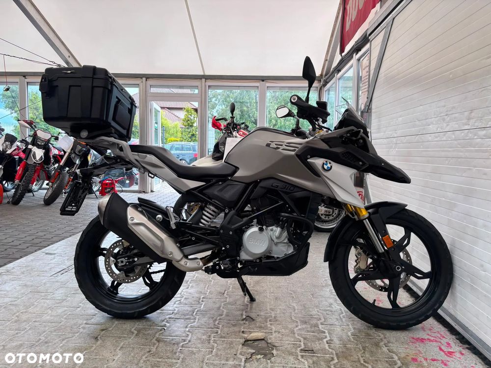 BMW G - 7