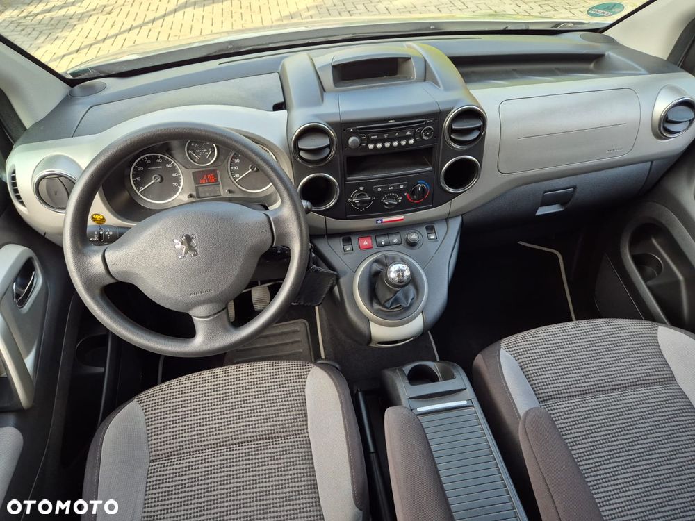 Peugeot Partner - 11