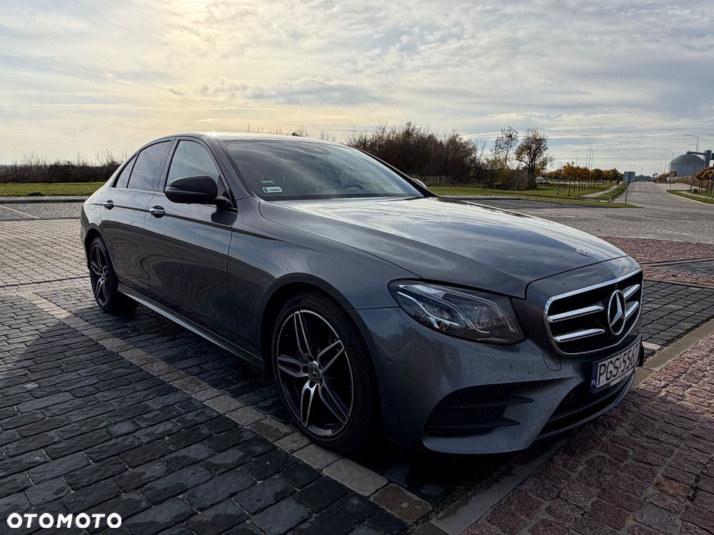 Mercedes-Benz Klasa E 220 d 4-Matic 9G-TRONIC - 7