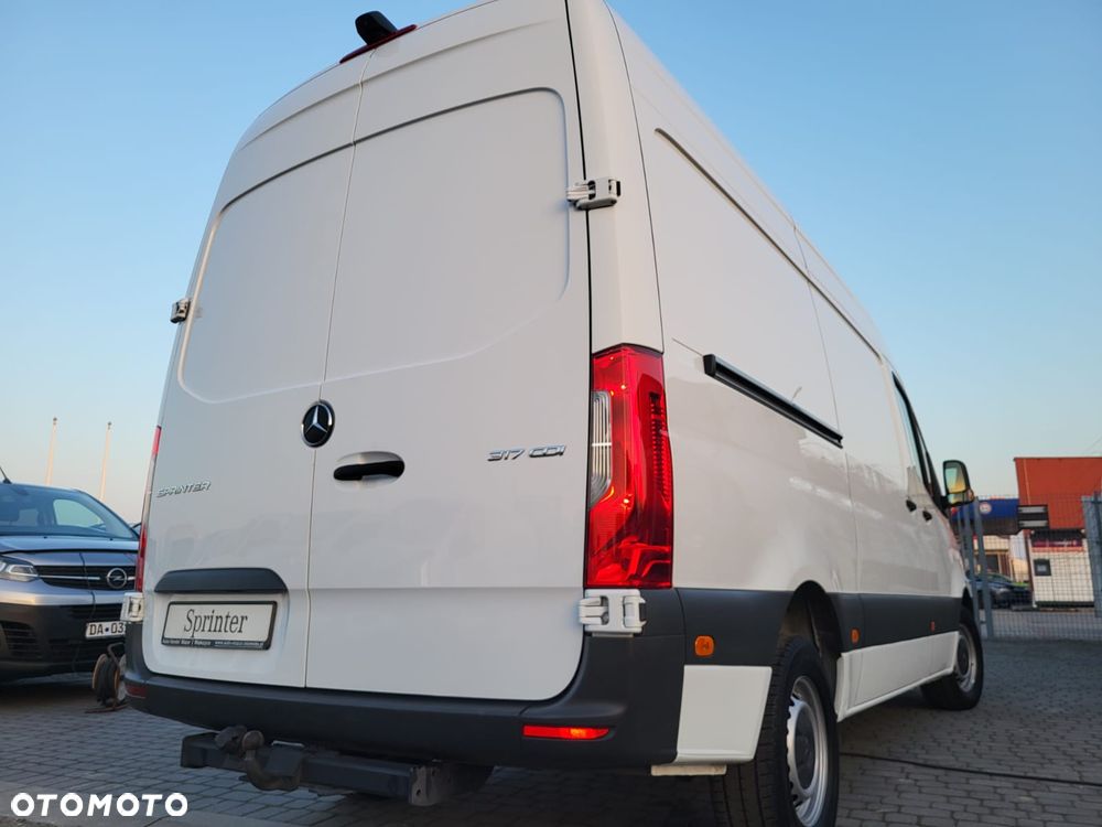 Mercedes-Benz SPRINTER 907 317 CDI-L2 H2 - 19800 KM-ŁADNY-HAK 3500 KG - 19