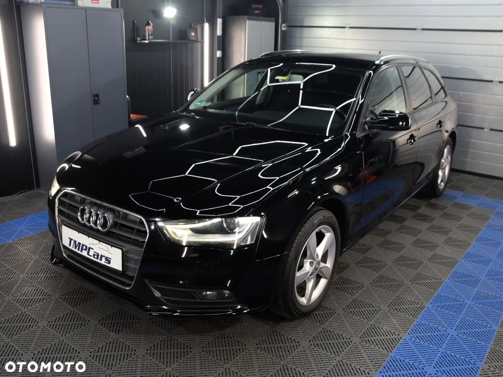 Audi A4 - 24
