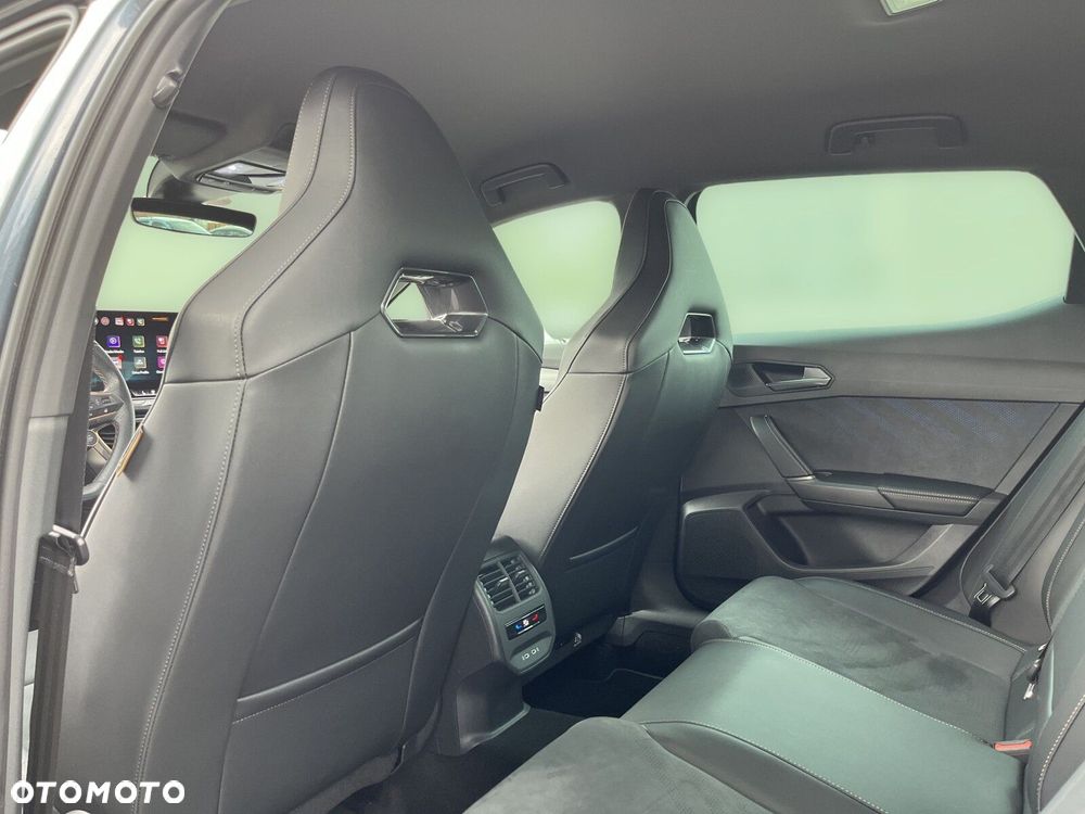 Cupra Leon 1.5 eTSI DSG - 36