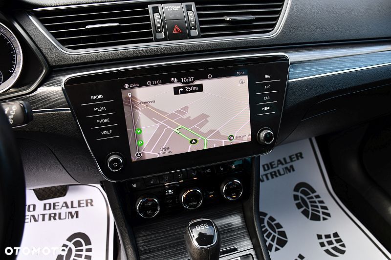 Skoda Superb 2.0 TDI DSG Style - 14