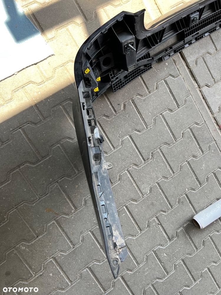 Zderzak  tył Audi A7  S7 S-Line  4K8 - 7