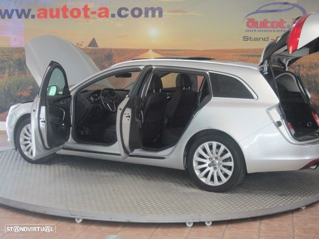 Opel Insignia Sports Tourer 2.0 CDTi Cosmo - 11