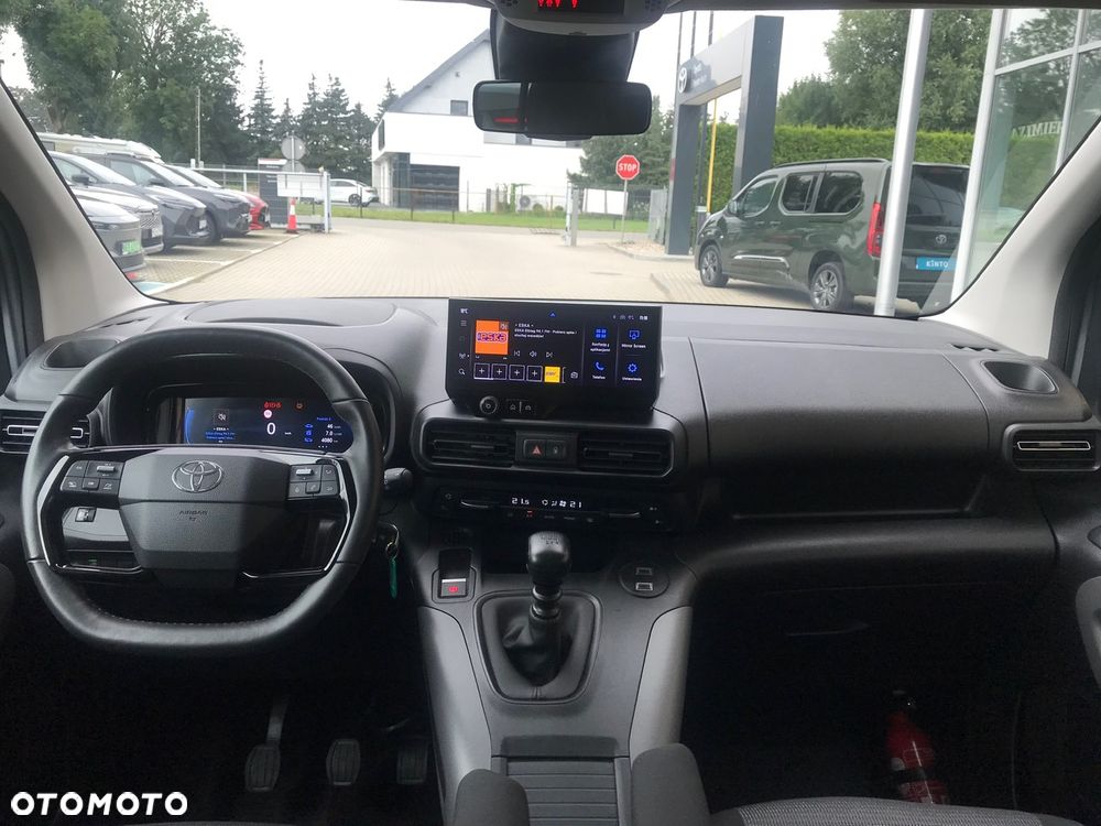 Toyota Proace City Verso 1.5 D-4D Family - 28