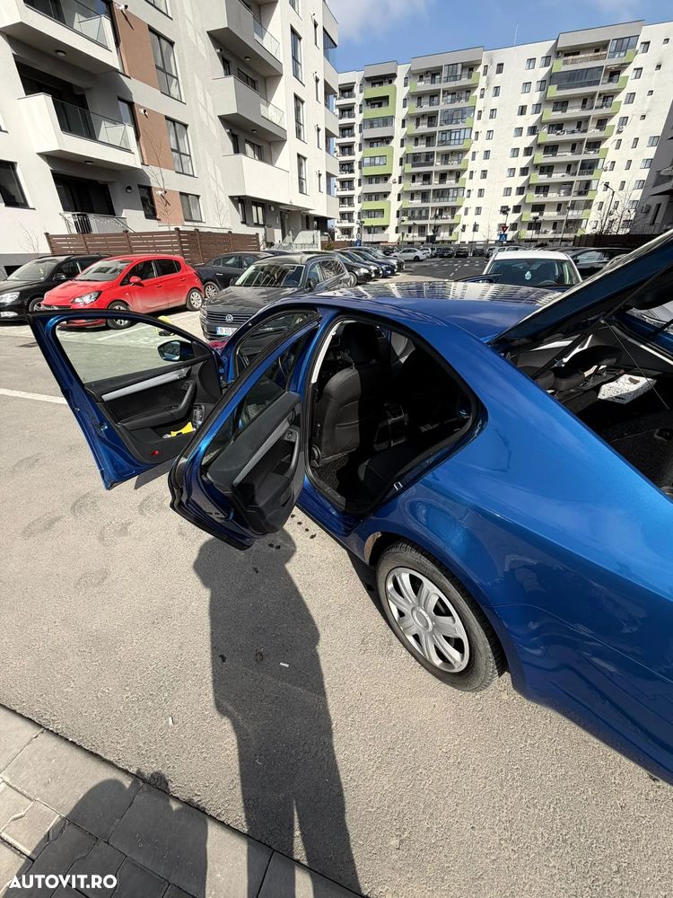 Skoda Octavia - 3