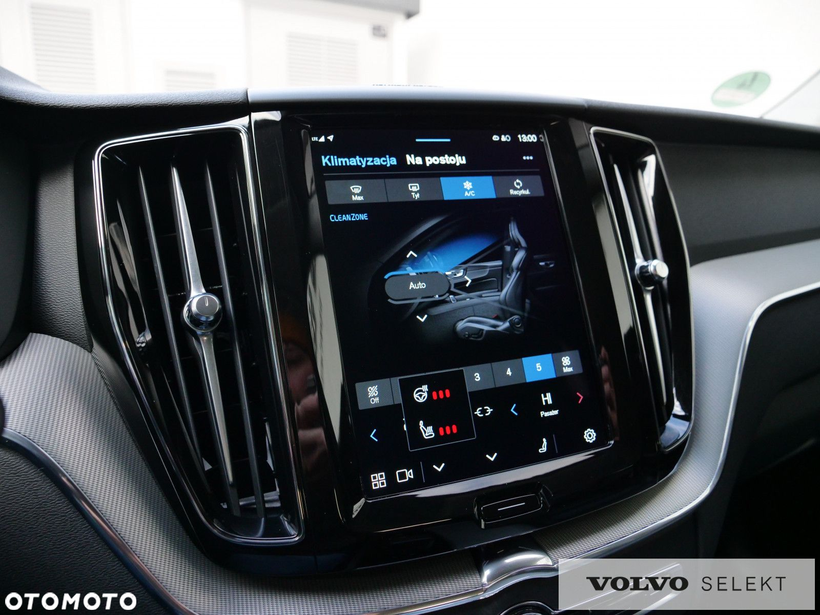 Volvo XC 60 - 25