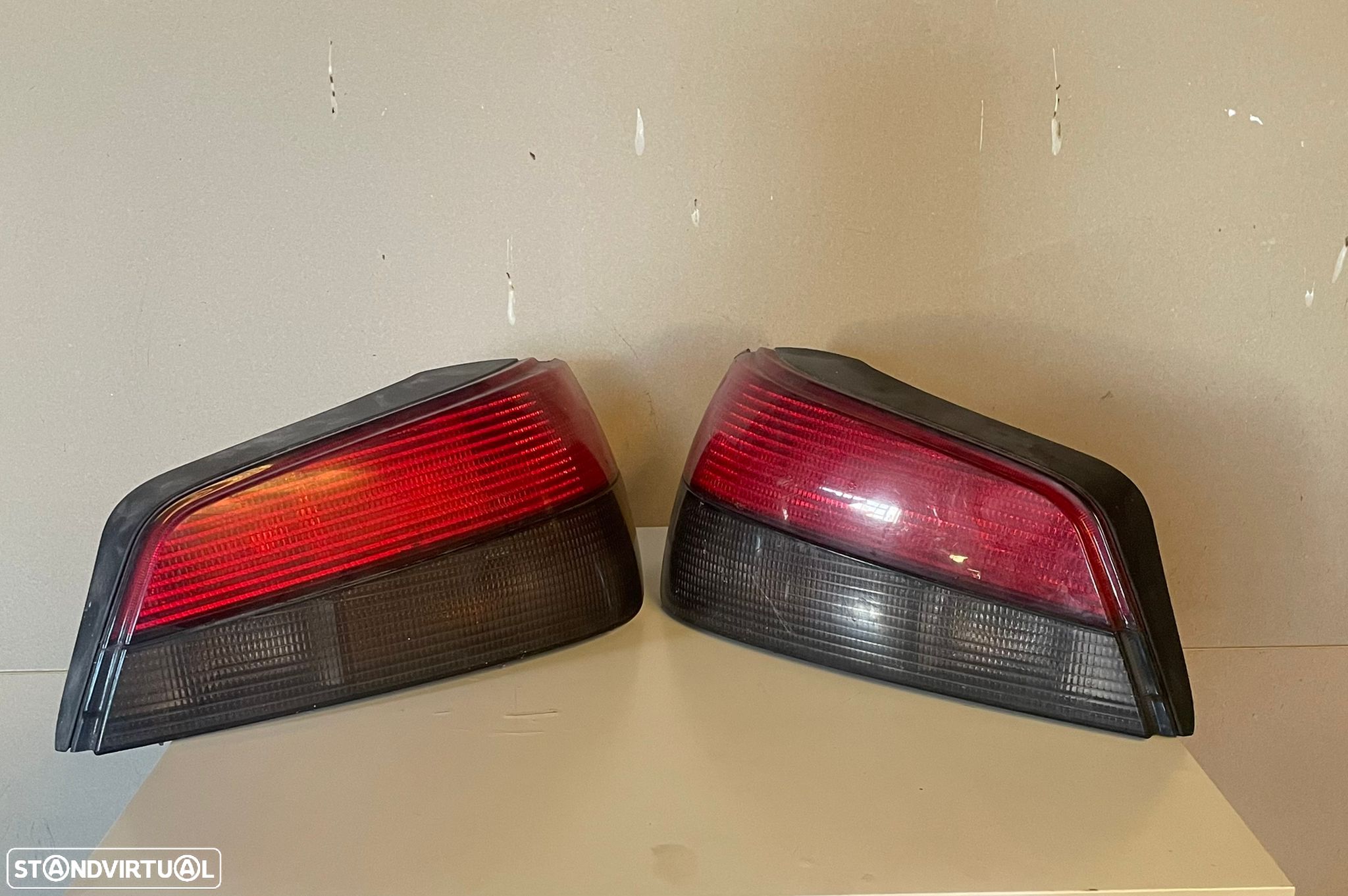 Farolins Peugeot 306 - 1