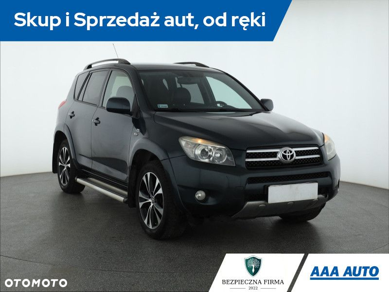 Toyota RAV4 - 2