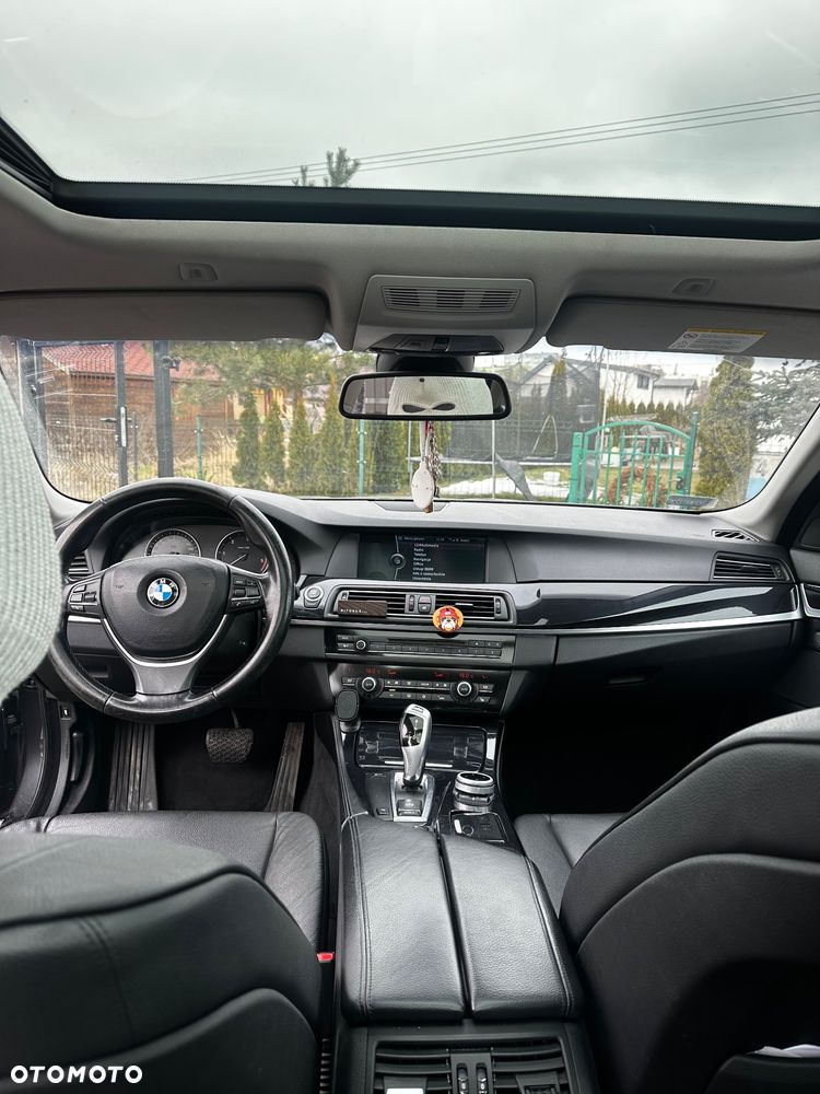 BMW Seria 5 - 11