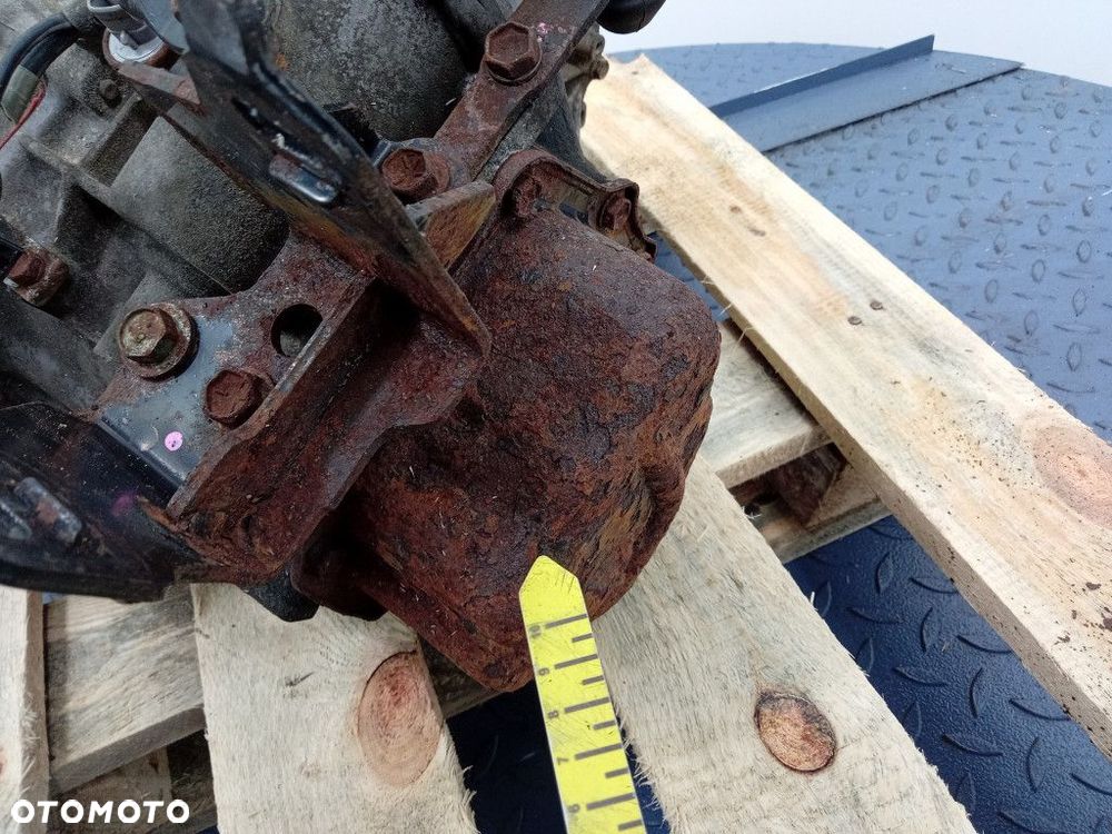 COROLLA E11 1.3 97 KM SKRZYNIA MANUALNA - 8