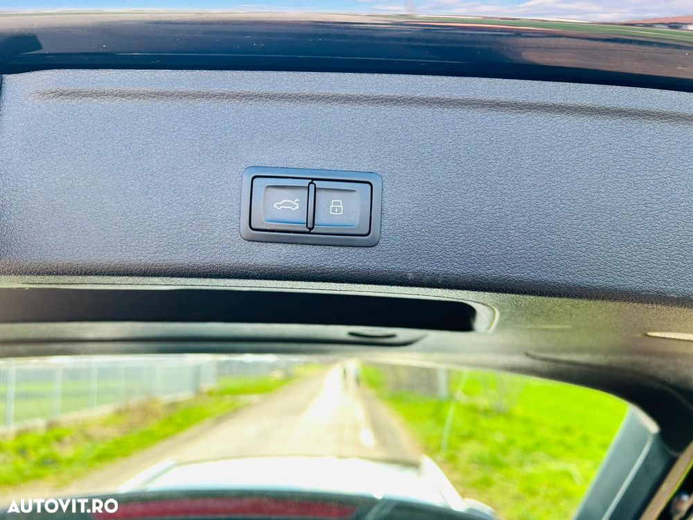 Audi A4 2.0 TDI ultra S tronic sport - 15