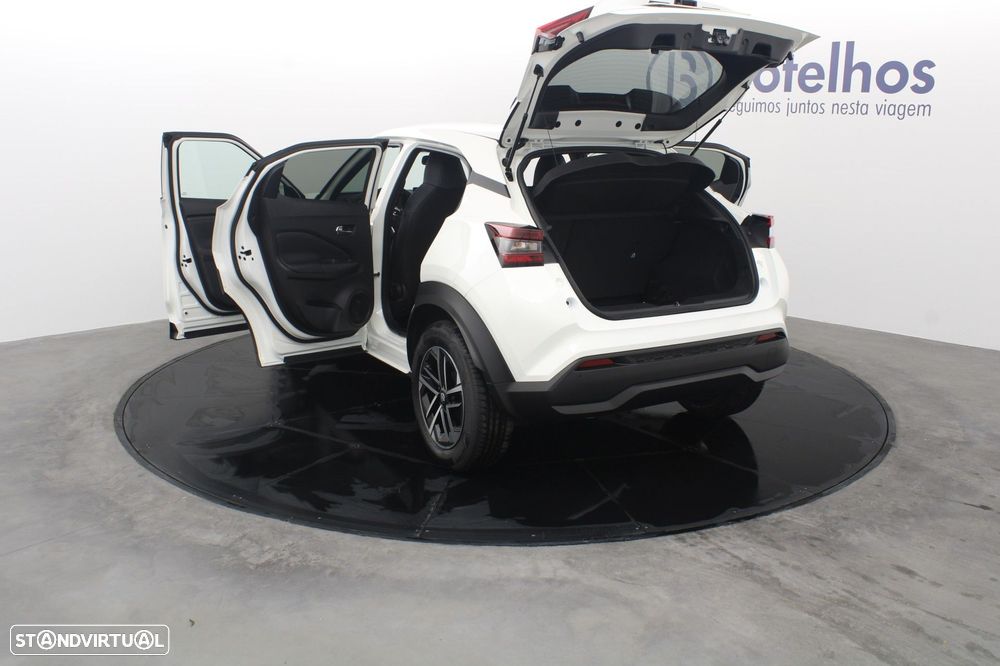 Nissan Juke 1.0 DIG-T N-Connecta DCT - 13