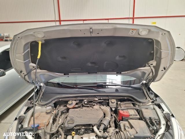 Ford Focus - 14
