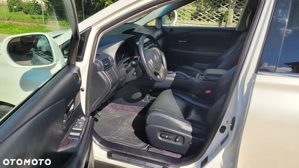Lexus RX 450h (hybrid) - 22