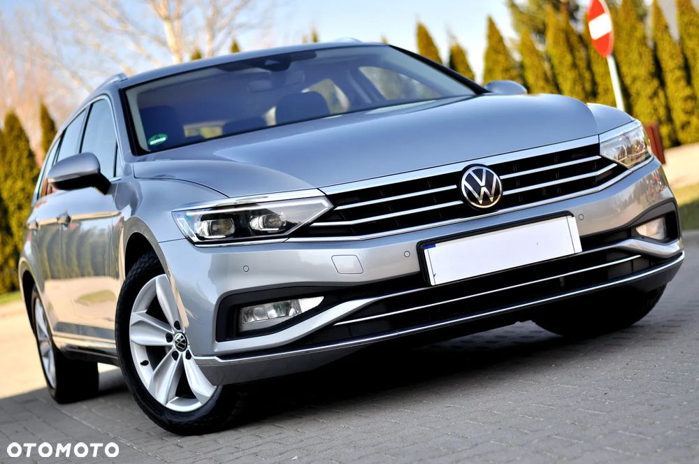 Volkswagen Passat 2.0 TDI EVO Elegance DSG - 10