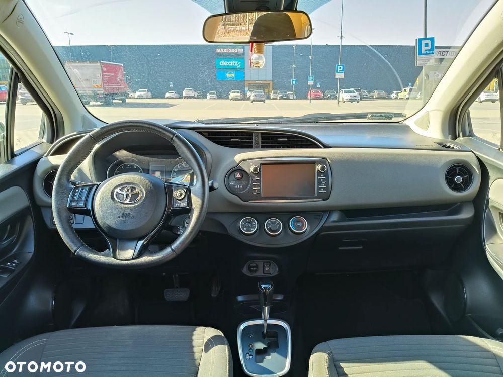 Toyota Yaris - 14