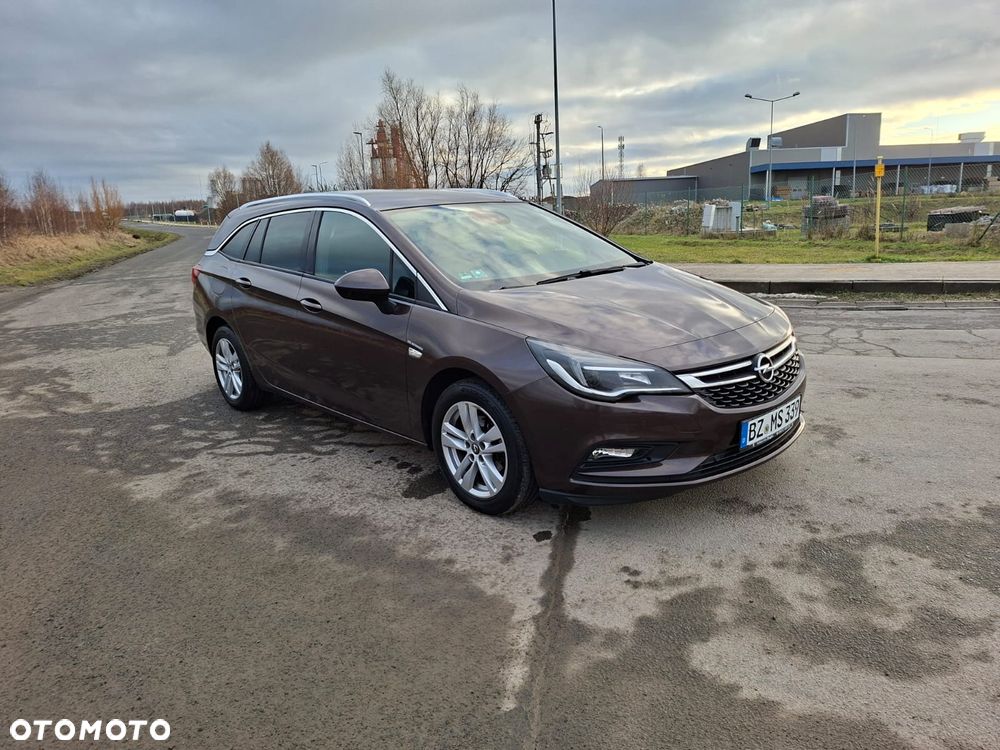 Opel Astra 1.4 Turbo Business - 2