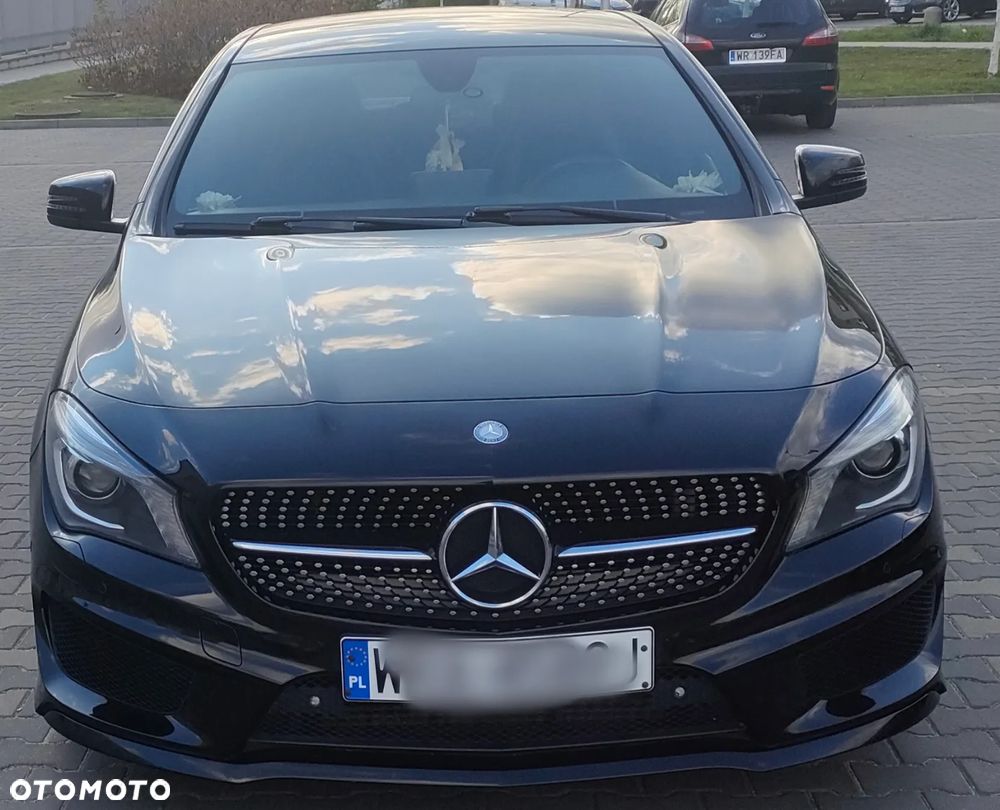 Mercedes-Benz CLA 200 7G-DCT AMG Line - 8