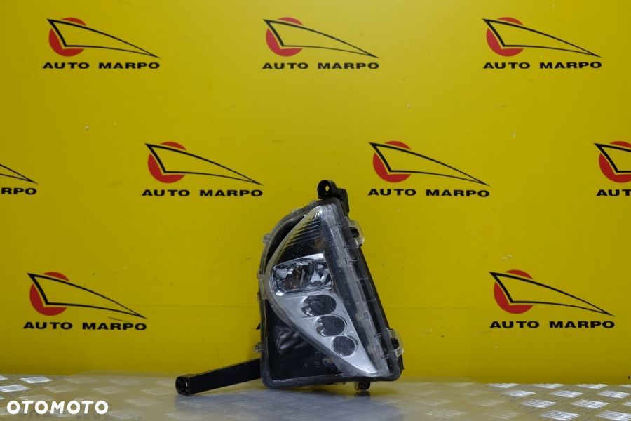 TOYOTA PRIUS 2016-2018 LAMPA HALOGEN DRL LED L USA - 2